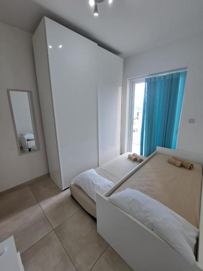 Modern Apartment In Gzira ภายนอก รูปภาพ